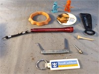 Lot including a pocket knife, flashlight and