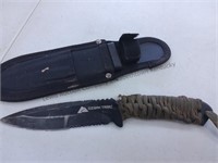 Knife with sheath