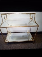 Nice display shelf with two mirror shelves and