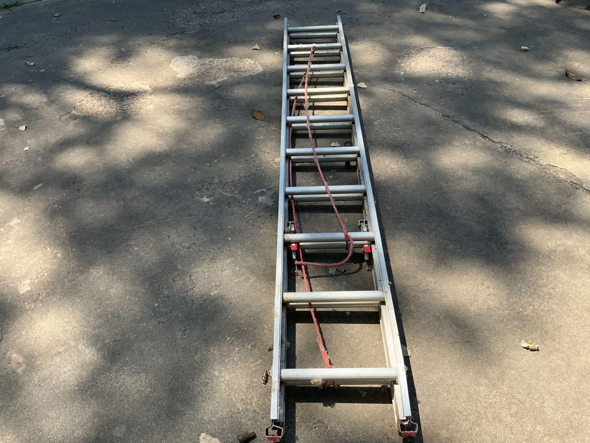 Werner Safe-T-Master 13' Extension Ladder