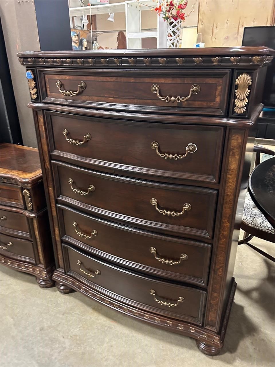 FURNITURE, COLLECTIBLES, QUILTS, FIREARMS,AND MORE! 07/18/24