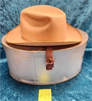11 - STETSON HAT W/ BOX (A39)