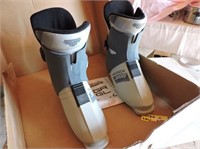 New Size 11 Trappeur 3000 Ski Boots