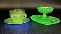 Vtg Tiara Purple & Green Sandwich Glass Plates &