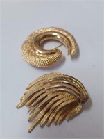 Vtg. Goldtone Coro Brooch and Marked Napier