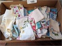 Vintage Hankies Handkerchiefs