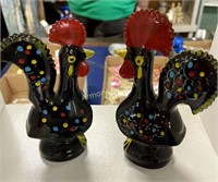 VINTAGE PAINTED ROOSTER SHAKERS