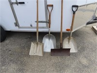Long handle  tools. Shovels