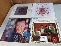 VINYLS NICE ARTISTS COVERS IN GREAT CONDITION