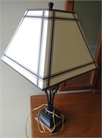 Neo Classical desk lamp needs tightened up