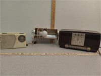 GE radio, all transistor radio & over paino light