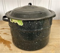 4 gal Canner.  NO SHIPPING