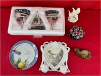 Sailboat Figurines, Small Heart Picture Frame
