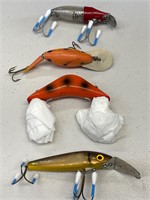 4 FISHING LURES