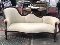 REPRODUCTION UPHOLSTERED CHAISE LOUNGE