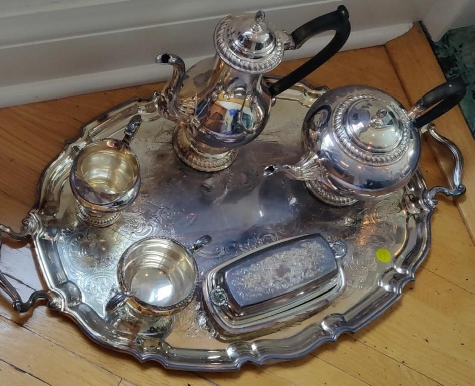 Possibly Silver Serving Set