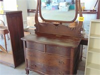 Vintage/Antique Wood Dresser w/ Mirror