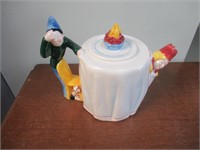 Vintage Roy Simpson Teapot Couple Play Hide & Seek