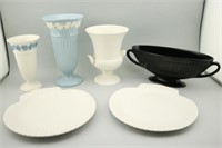 6 pcs Wedgwood Pottery. Shells Vases