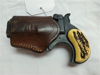 Derringer Rohm 9 mm, made in Germany w/ holster