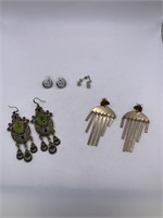 PIERCED EARRING LOT OF 4