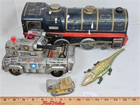 Vintage windup and battery-op toys
