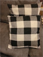2 Black & White Pillows. 17" sq