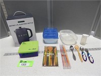 New Retro electric kettle, food containers, eating