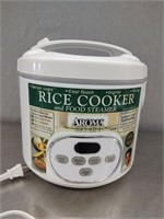 Aroma Rice Cooker / Steamer