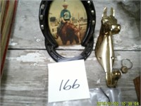 HORSE SHOE W/ PICTURE & HORSE HANGER
