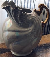 E - VINTAGE POTTERY PITCHER (R2)