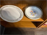 LARGE SERVING PLATTER AND CORELLE PIE PLATE