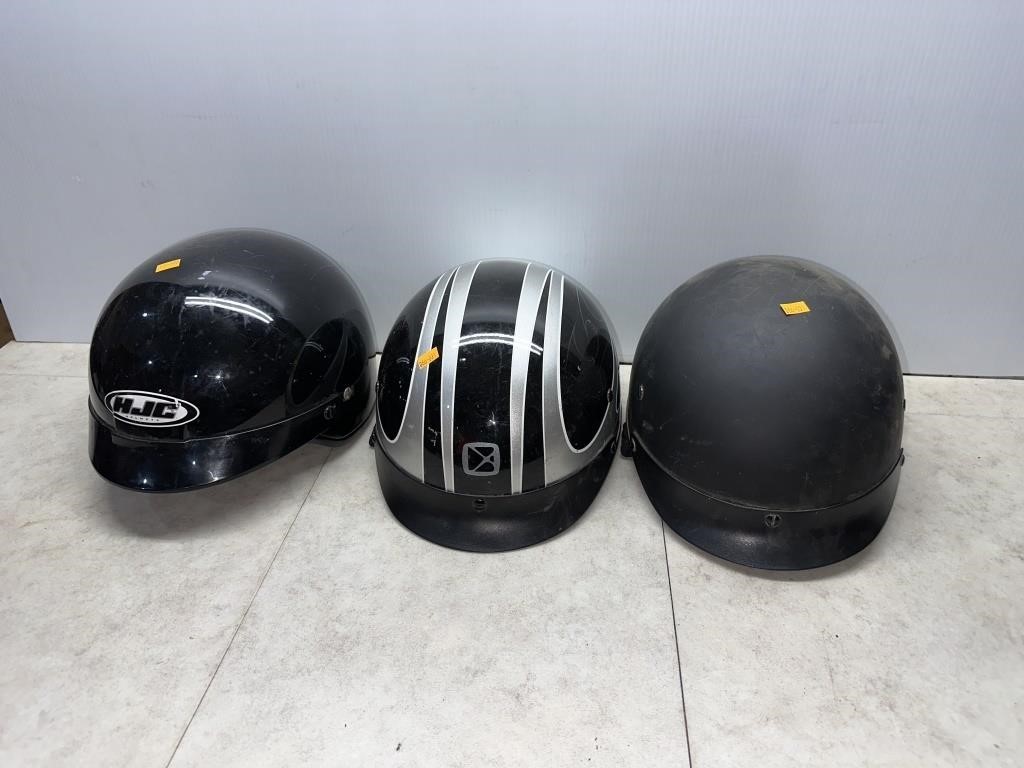 Three helmets. Size XXL, XL & XL