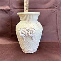 Vtg White Quilted Capodimonte Style Ceramic Vase