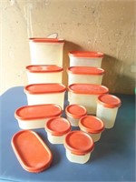 Tupperware 12 storage containers with lids & 1
