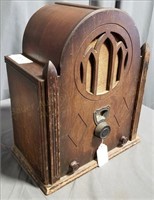 18" Gothic Tombstone Radio 1930s