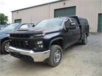 (76)2021 Chevrolet Silverado 4x4 Crew Cab Pickup,