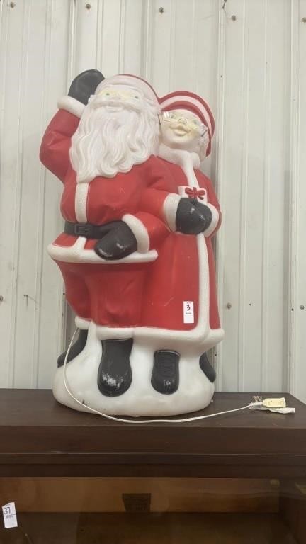 3 Ft Empire Mr/Mrs Claus Blow Mold