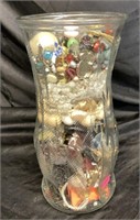 VASE FILLED WITH JEWELRY SALVAGE / PARTS & PCS