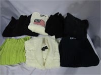 8 Sweater Tops Size M Bottom Row Short Sleeves