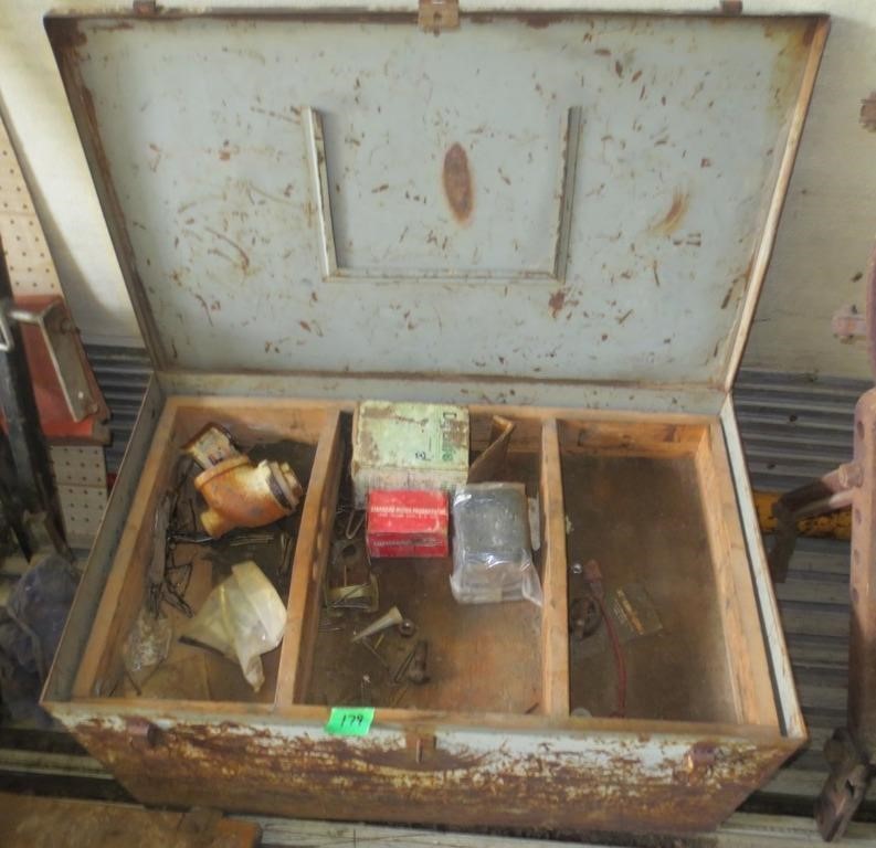 Metal chest/cabinet