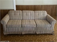 Vintage Pull Out Sleeper Sofa