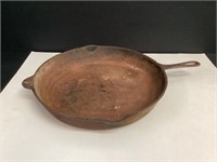 Large Cast Iron #14 Frying Skillet