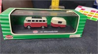 Model Power VW bus with camper
