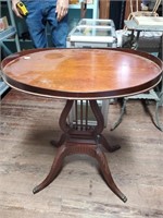 Lyre Base Oval Table w/Brass Paw Tips