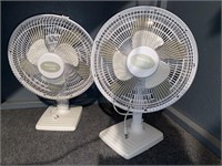 2 HOLMES TABLE FANS