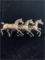 SILVER HORSE PIN / BROOCH;   3 HORSES RUNNING, 2