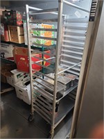 ROLLING PAN RACK