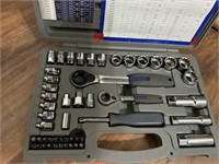 SOCKET SET