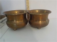 2 Copper pots